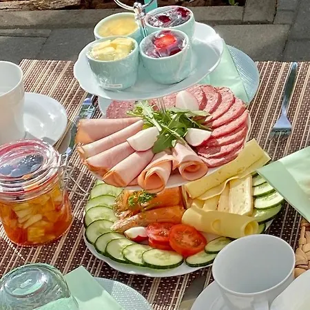 Bed & Breakfast Gastehaus Cheese And Wine Kröv